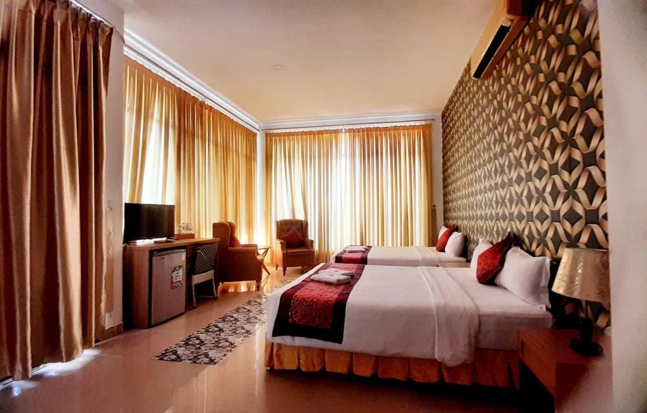 Mekong Hotel & Restaurant Ben Tre Exterior photo