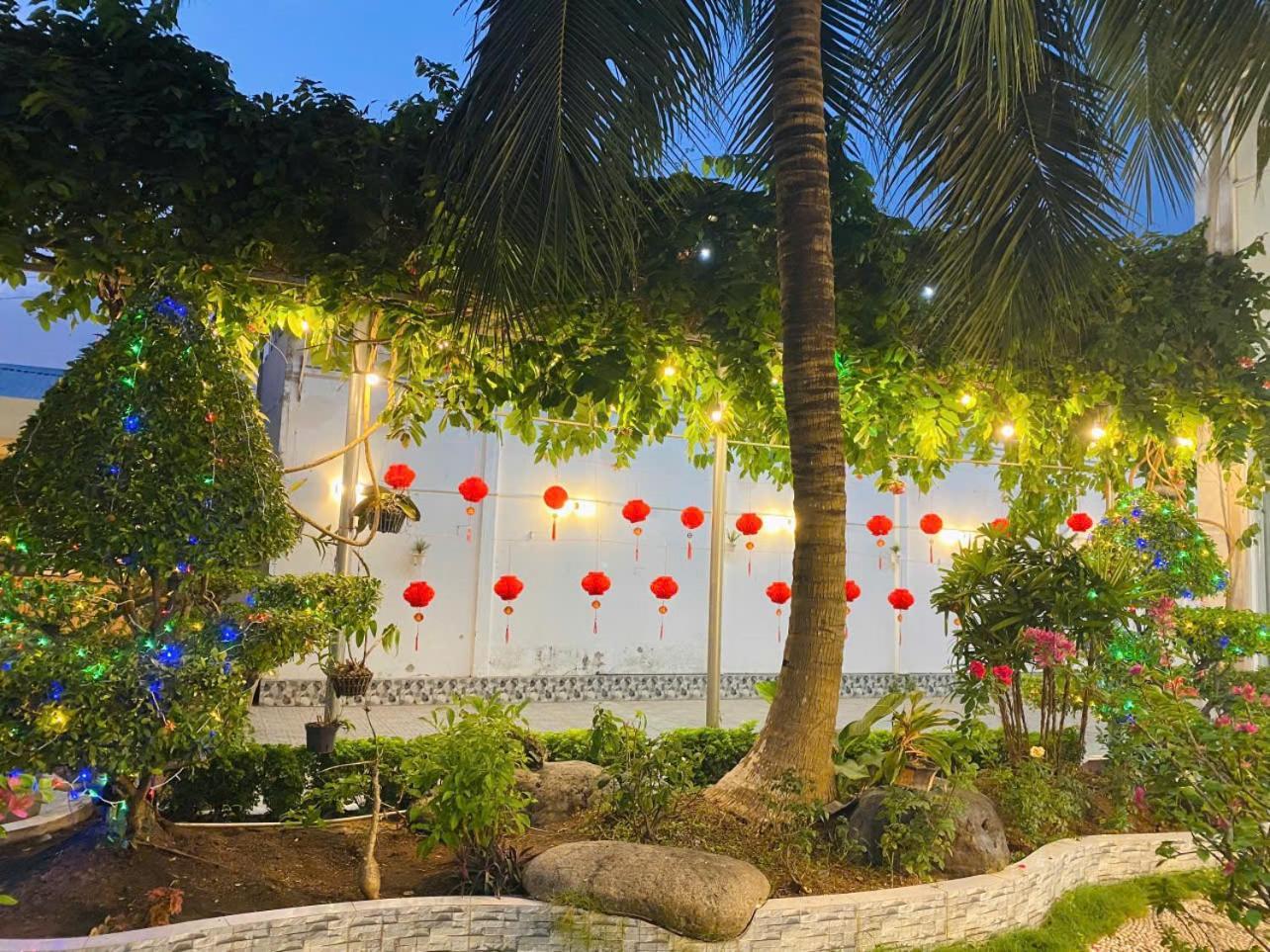 Mekong Hotel & Restaurant Ben Tre Exterior photo