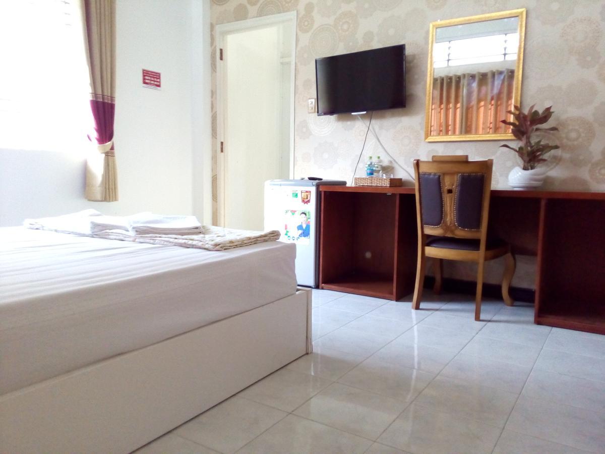 Mekong Hotel & Restaurant Ben Tre Exterior photo